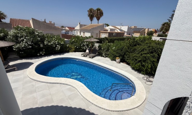 Wederverkoop - detached_house - Torrevieja - Costa Blanca Sur