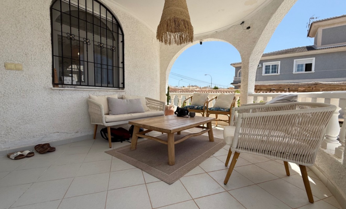 Wederverkoop - detached_house - Torrevieja - Costa Blanca Sur