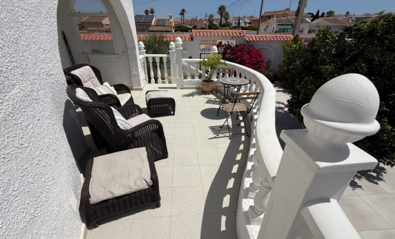 Wederverkoop - detached_house - Torrevieja - Costa Blanca Sur