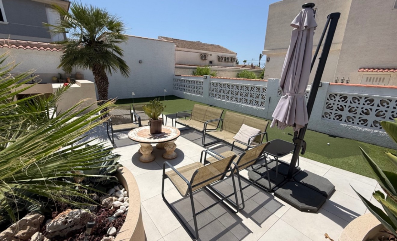 Wederverkoop - detached_house - Torrevieja - Costa Blanca Sur
