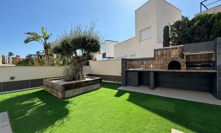 Sale - Villa - San Miguel de Salinas