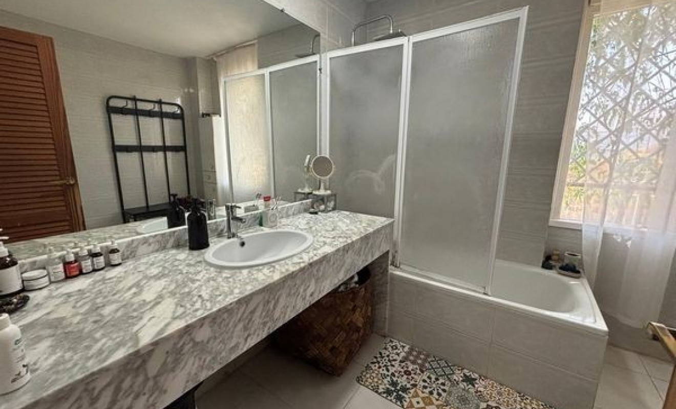 Wederverkoop - Chalet - Benidorm - Levante