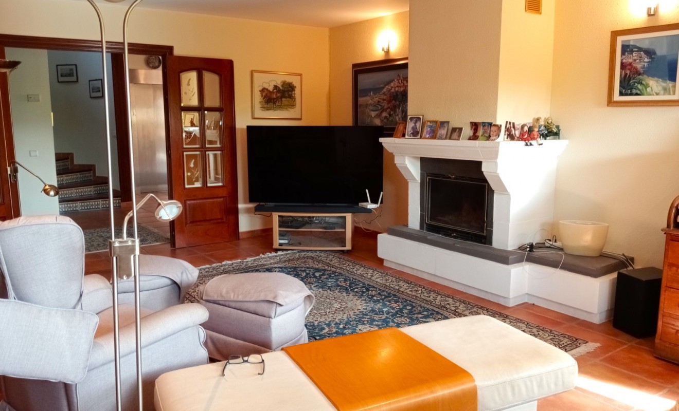 Sale - Villa - Alfas del Pí