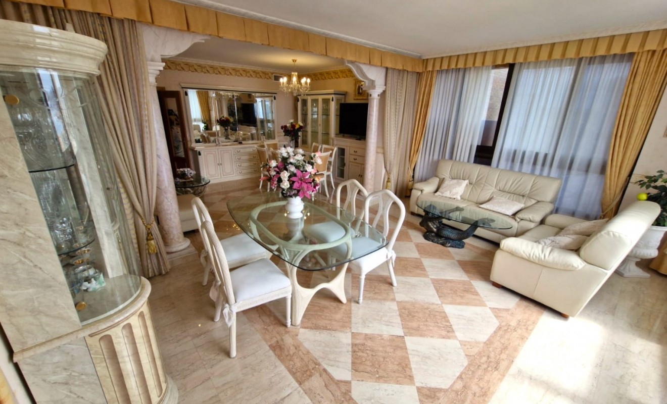 Wederverkoop - Apartment / flat - Benidorm - Levante