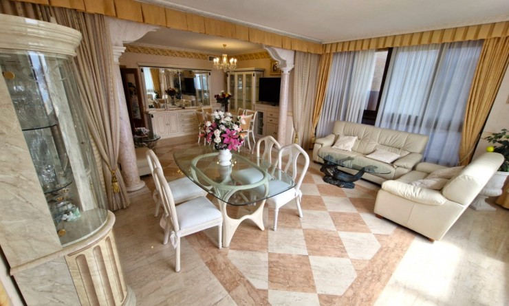 Wederverkoop - Apartment / flat - Benidorm - Levante