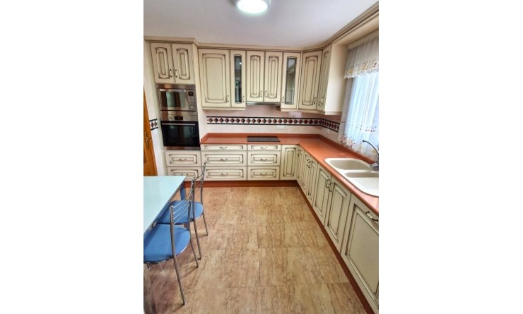 Wederverkoop - Apartment / flat - Benidorm - Levante