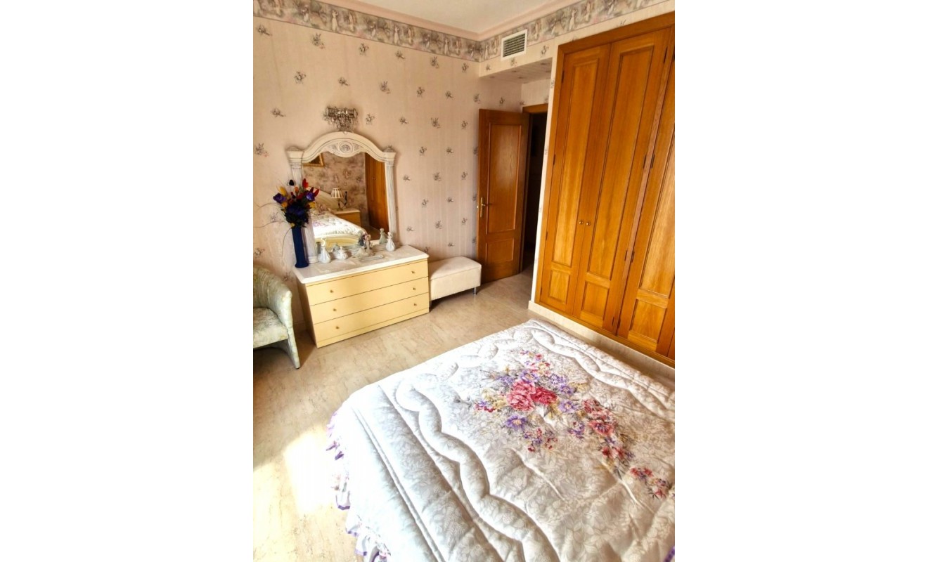 Wederverkoop - Apartment / flat - Benidorm - Levante