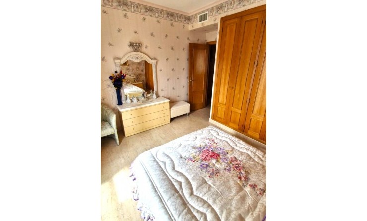 Wederverkoop - Apartment / flat - Benidorm - Levante