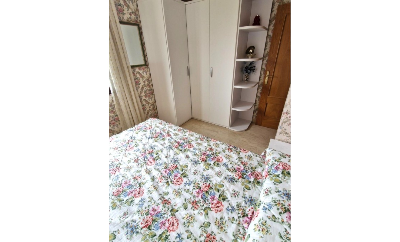 Wederverkoop - Apartment / flat - Benidorm - Levante