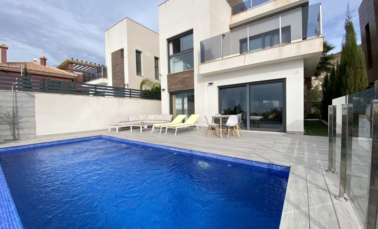 Wederverkoop - Chalet independiente - Finestrat - Finestrat Urbanizaciones