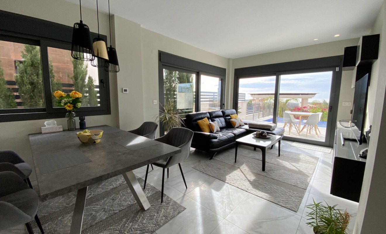 Wederverkoop - Chalet independiente - Finestrat - Finestrat Urbanizaciones