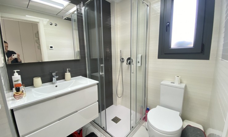 Wederverkoop - Chalet independiente - Finestrat - Finestrat Urbanizaciones