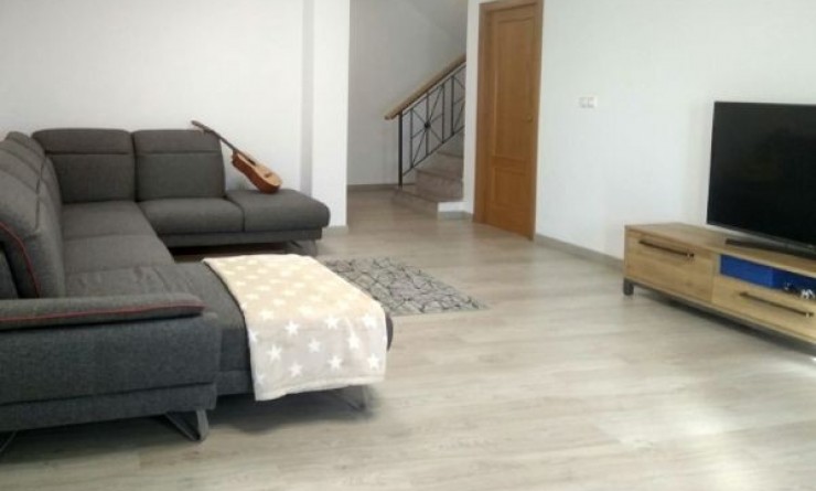 Wederverkoop - Chalet independiente - Finestrat - Finestrat pueblo