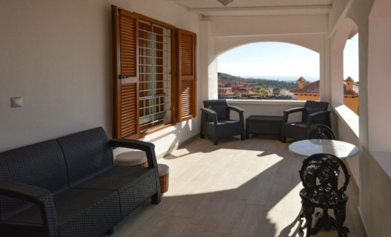 Wederverkoop - Chalet independiente - Finestrat - Finestrat pueblo