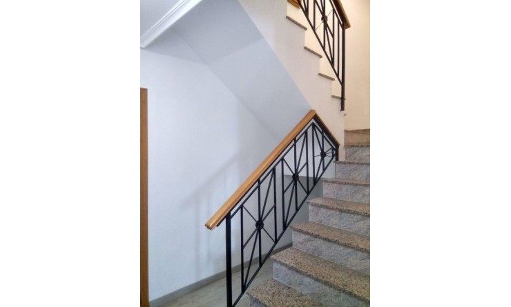 Wederverkoop - Chalet independiente - Finestrat - Finestrat pueblo