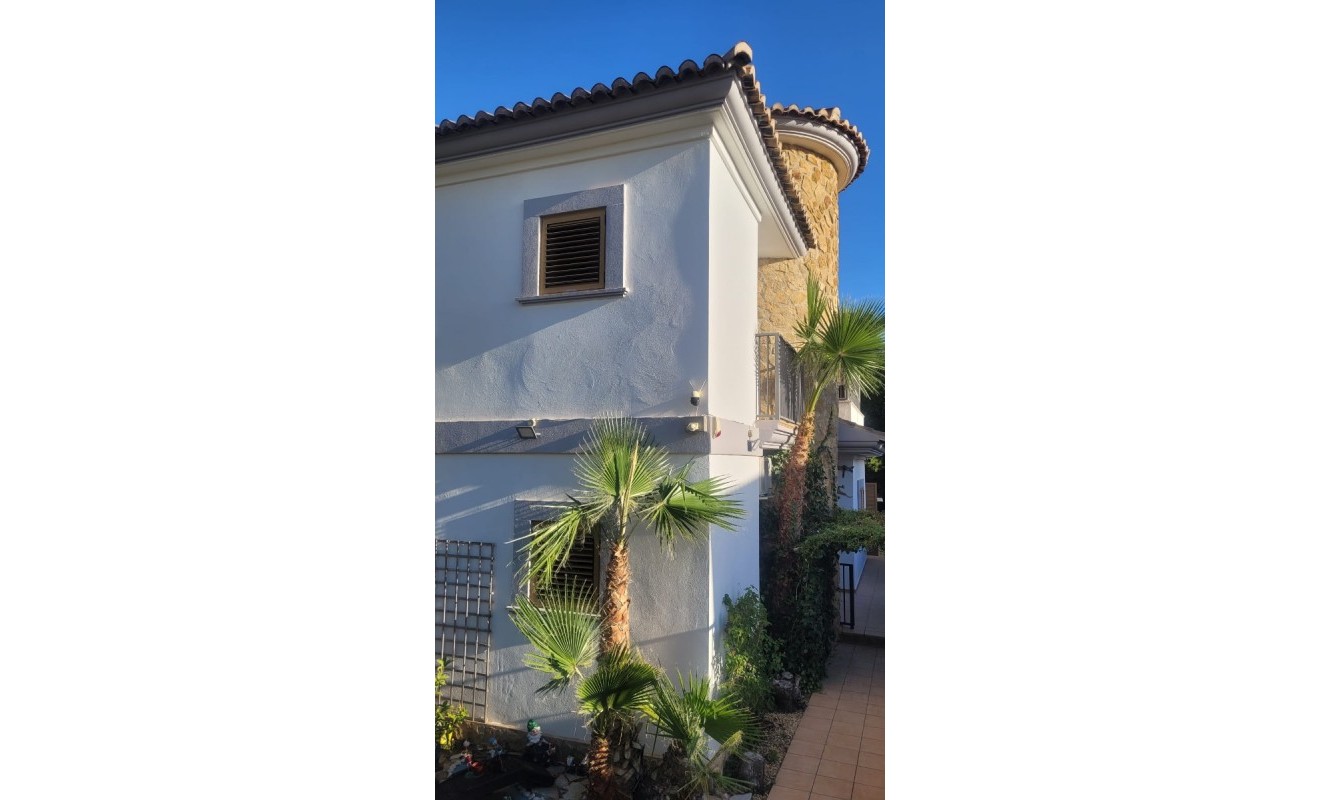 Wederverkoop - Chalet independiente - Finestrat - Finestrat Urbanizaciones