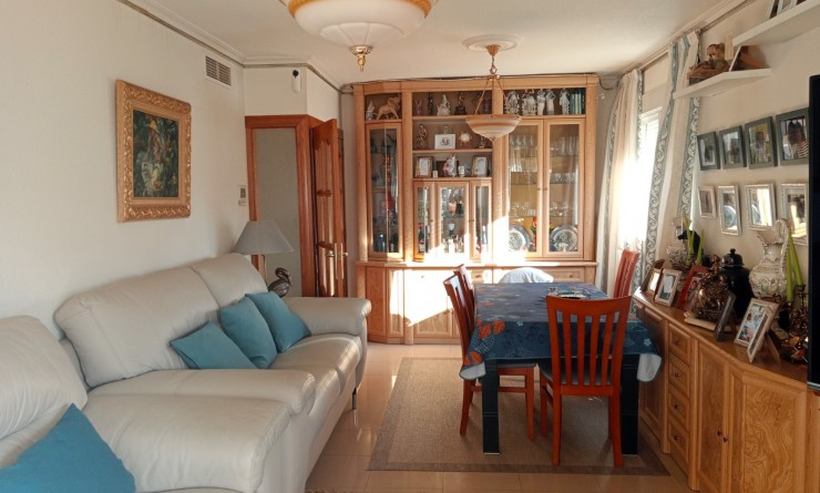 Wederverkoop - Apartment / flat - Villajoyosa - Cala de Villajoyosa