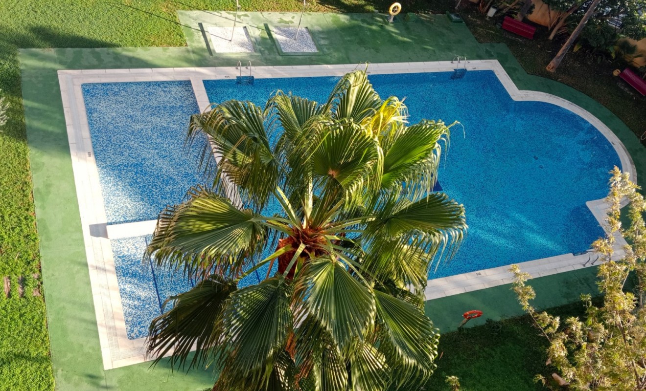 Wederverkoop - Apartment / flat - Villajoyosa - Cala de Villajoyosa