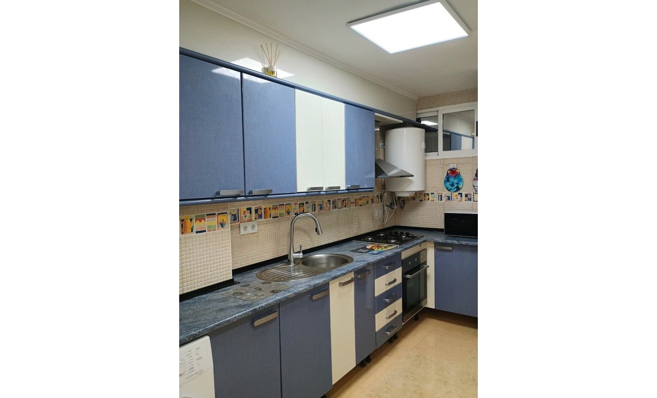 Wederverkoop - Apartment / flat - Benidorm - Rincón de Loix