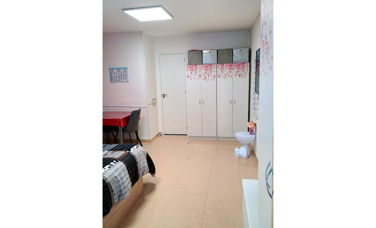 Wederverkoop - Apartment / flat - Benidorm - Rincón de Loix