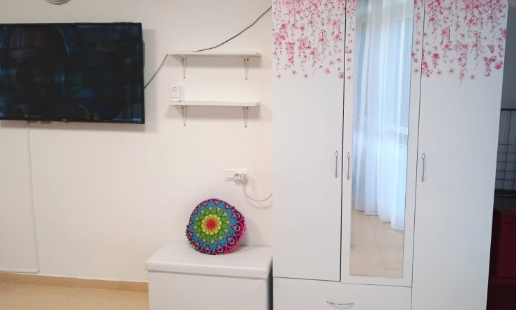 Wederverkoop - Apartment / flat - Benidorm - Rincón de Loix