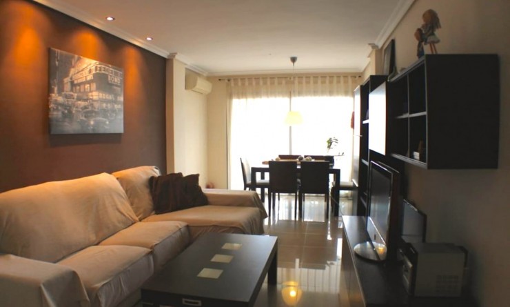 Wederverkoop - Apartment / flat - Villajoyosa - Cala de Villajoyosa