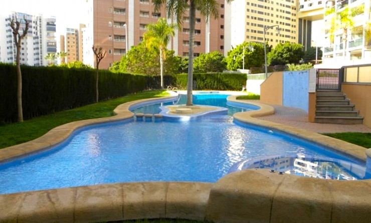 Wederverkoop - Apartment / flat - Villajoyosa - Cala de Villajoyosa