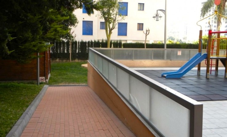 Wederverkoop - Apartment / flat - Villajoyosa - Cala de Villajoyosa