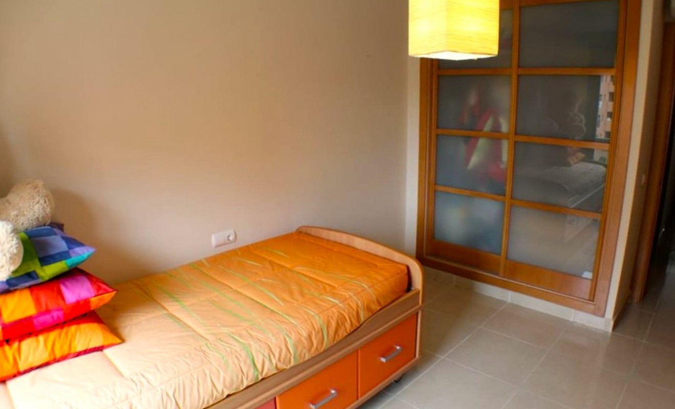 Wederverkoop - Apartment / flat - Villajoyosa - Cala de Villajoyosa