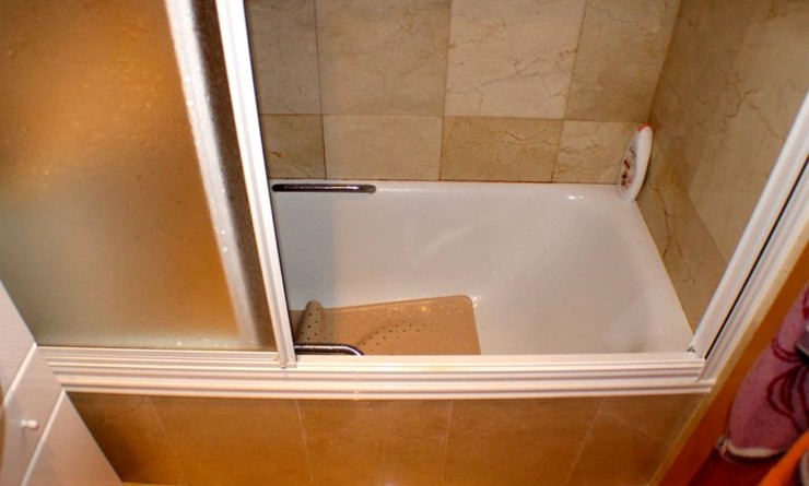 Wederverkoop - Apartment / flat - Villajoyosa - Cala de Villajoyosa