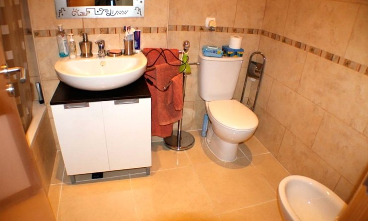 Wederverkoop - Apartment / flat - Villajoyosa - Cala de Villajoyosa