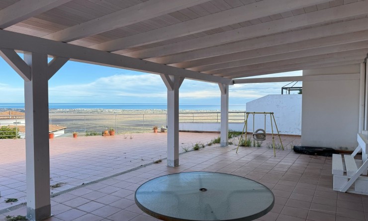 Sale - Apartment / flat - Denia - Devesses - Monte Pego