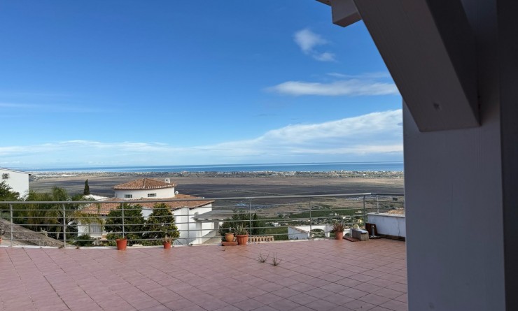 Sale - Apartment / flat - Denia - Devesses - Monte Pego