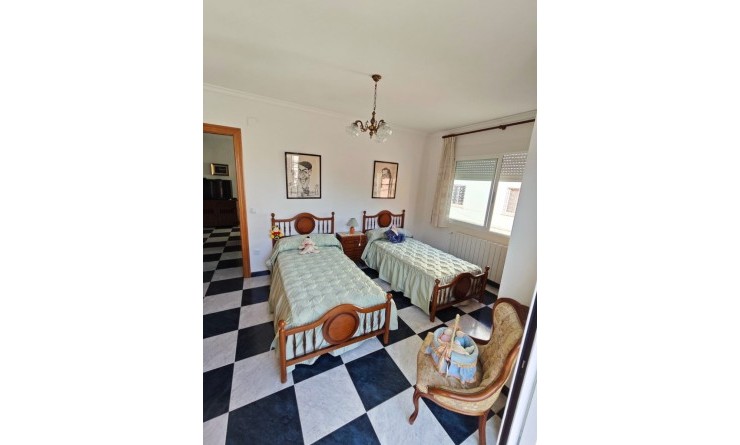 Wederverkoop - Casa - Jeresa - Pueblo