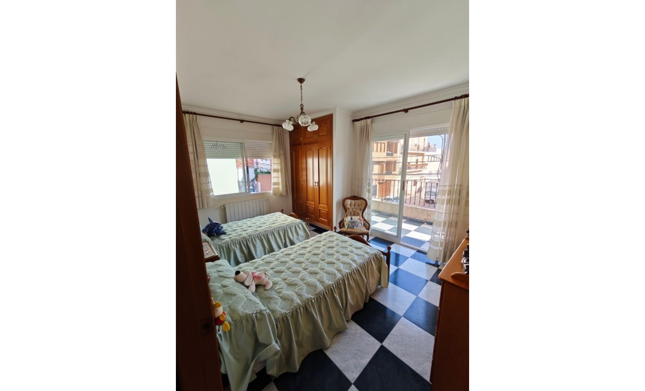 Wederverkoop - Casa - Jeresa - Pueblo