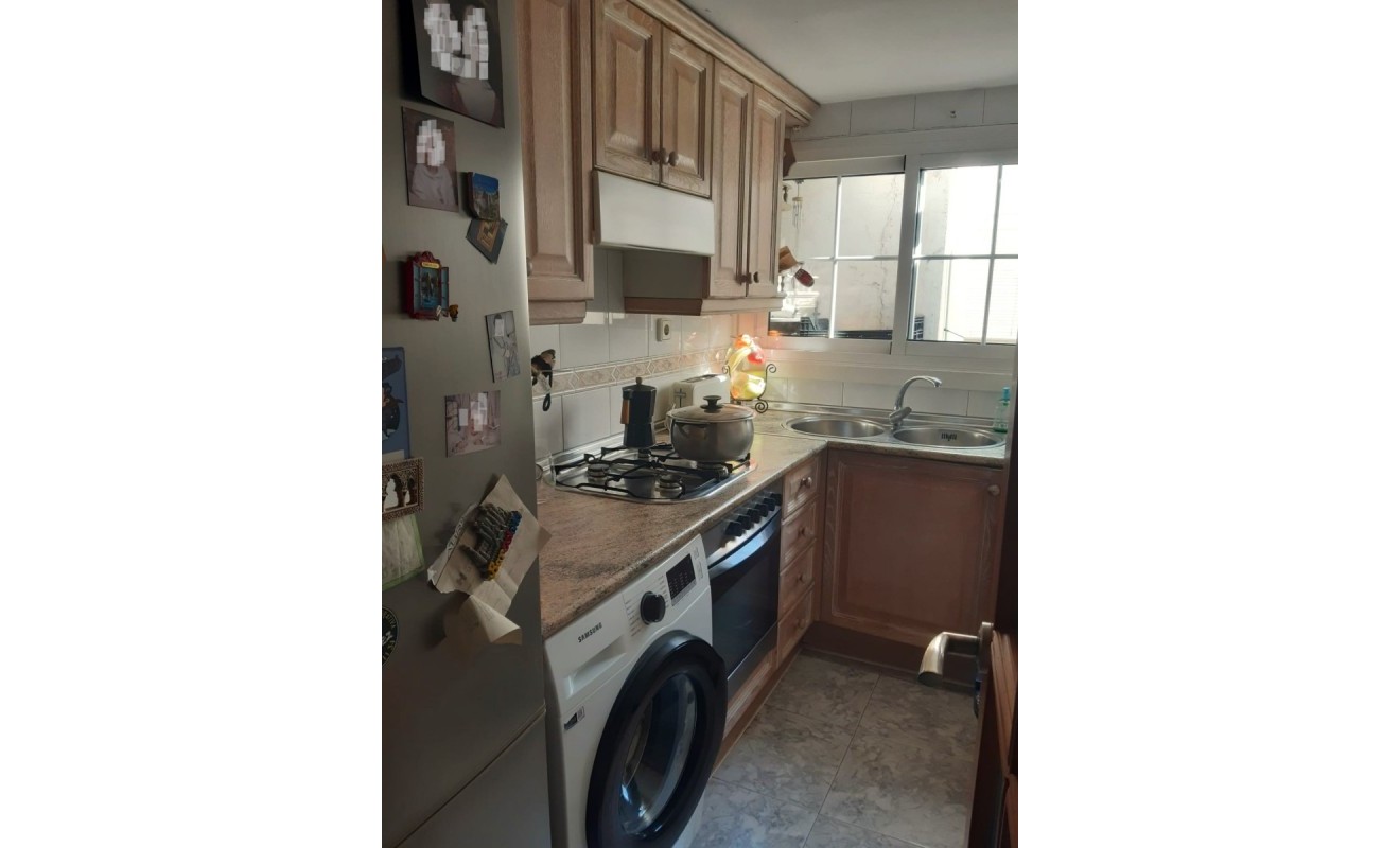 Wederverkoop - Apartment / flat - Benidorm - Zona de Poniente