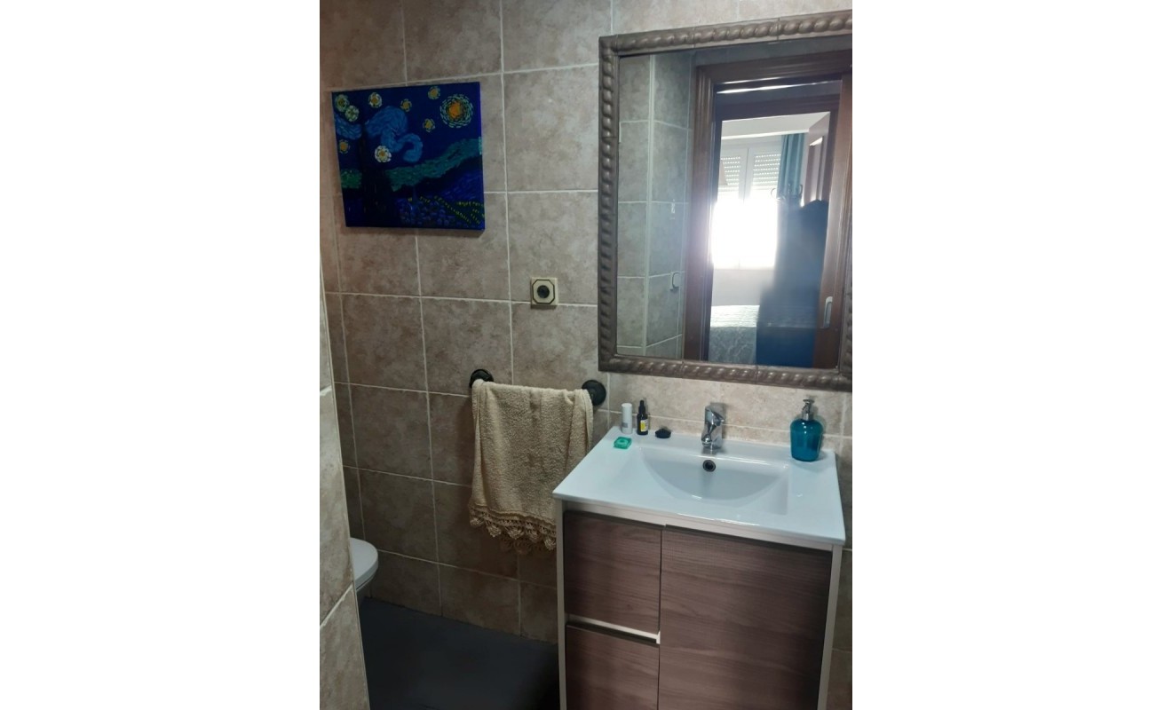 Wederverkoop - Apartment / flat - Benidorm - Zona de Poniente