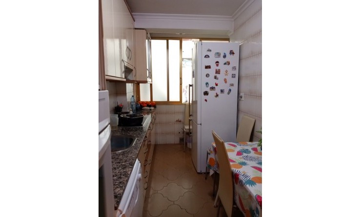 Wederverkoop - Apartment / flat - Benidorm - Levante