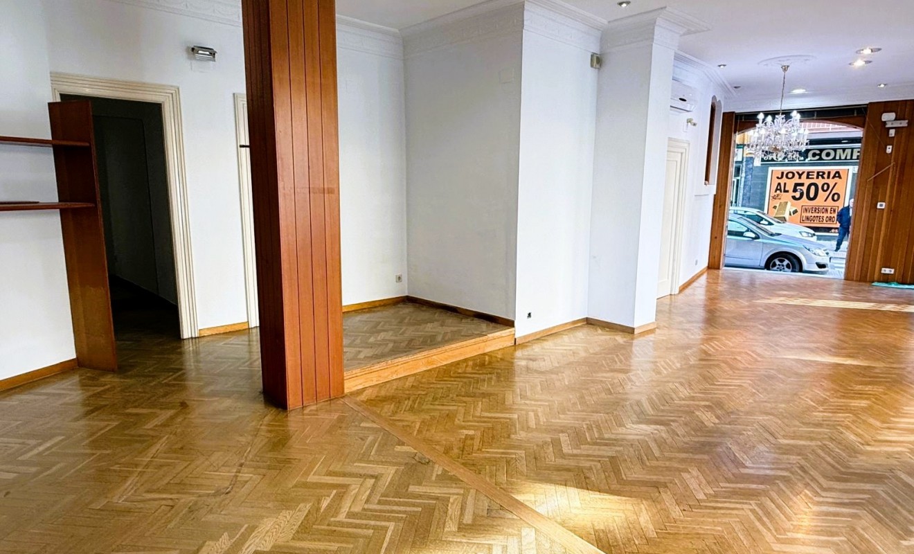 Sale - Local - Denia - Center