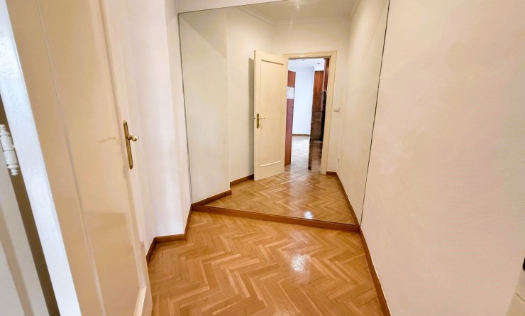 Sale - Local - Denia - Center