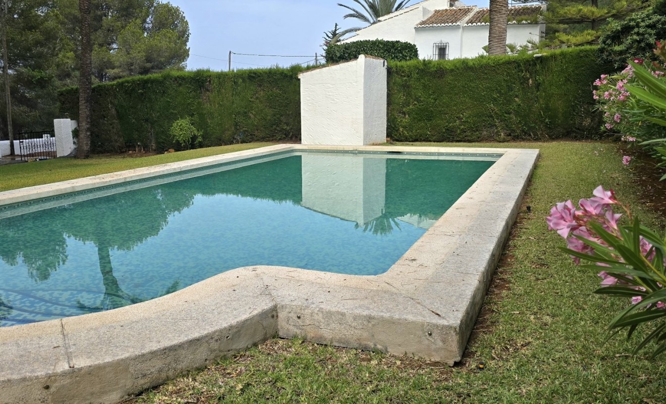 Wederverkoop - Chalet - Jávea - Balcón al mar - Cap Martí