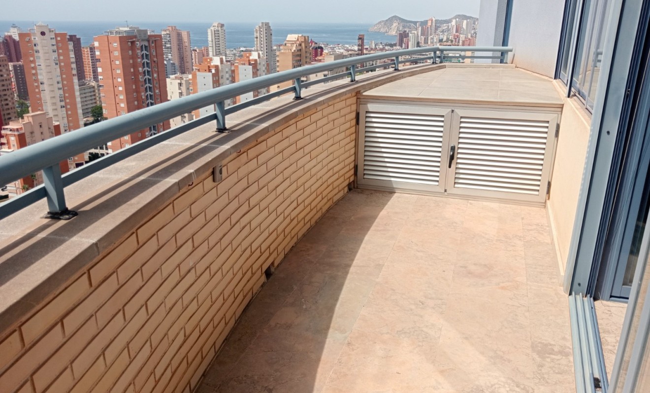 Wederverkoop - Apartment / flat - Benidorm - Levante