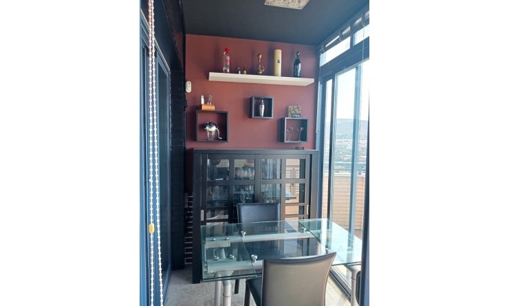 Wederverkoop - Apartment / flat - Benidorm - Levante