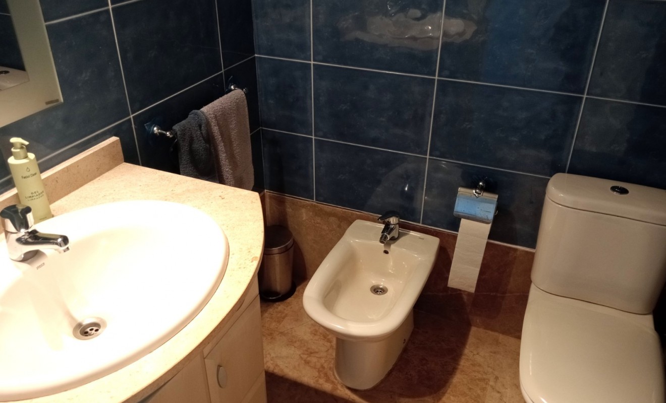 Wederverkoop - Apartment / flat - Benidorm - Levante