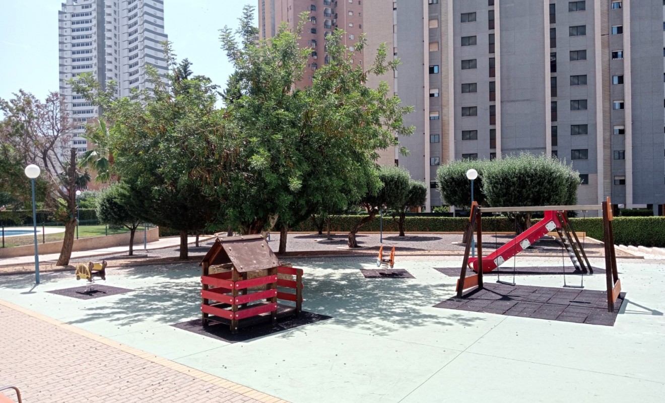 Wederverkoop - Apartment / flat - Benidorm - Levante