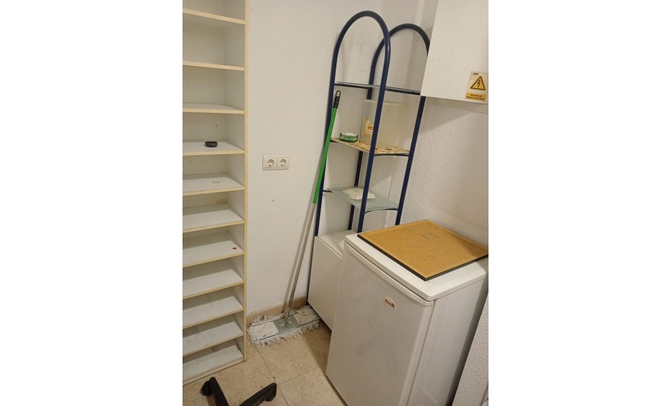 Wederverkoop - Local - Benidorm - Levante