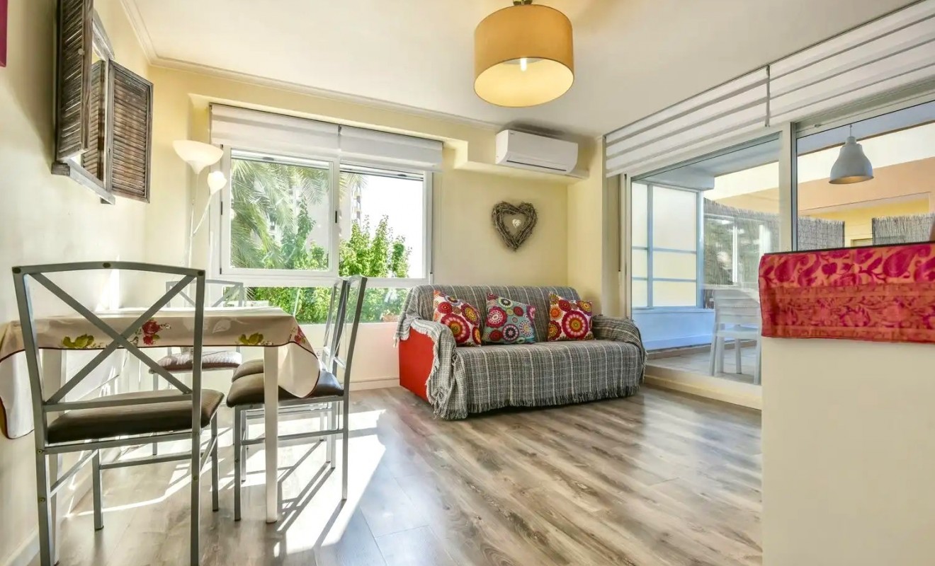 Wederverkoop - Apartment / flat - Calpe - Zona Levante - Playa Fossa