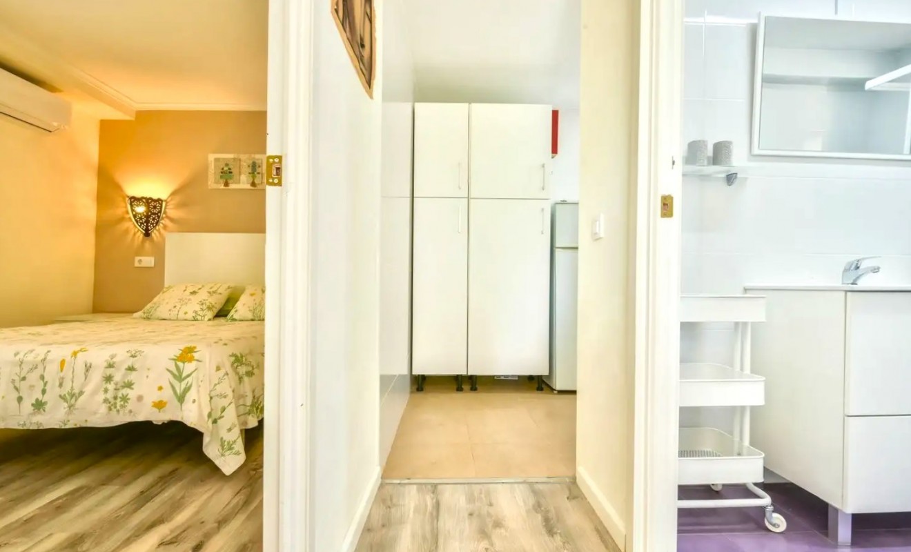 Wederverkoop - Apartment / flat - Calpe - Zona Levante - Playa Fossa