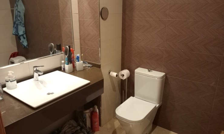 Sale - Townhouse - La Nucía