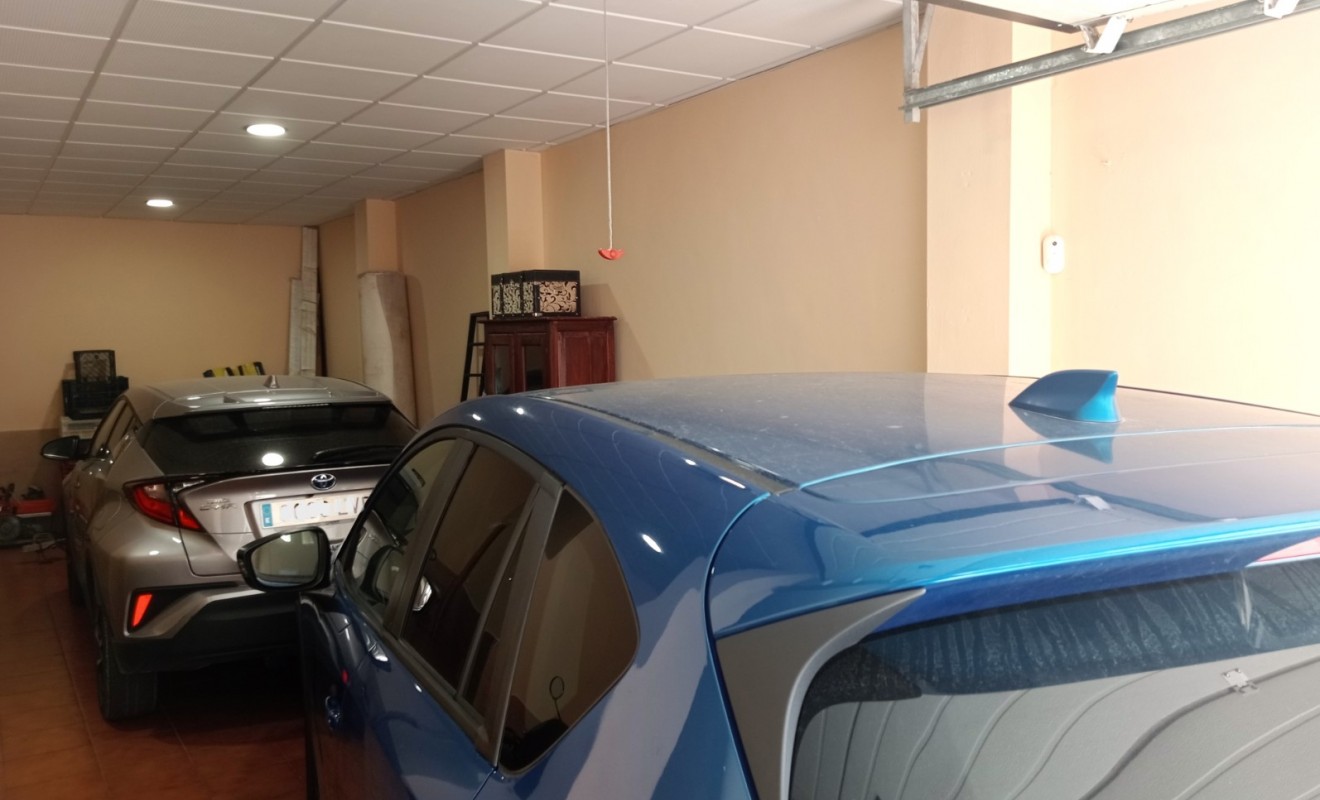 Sale - Townhouse - La Nucía